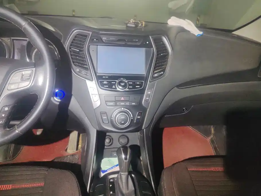 Hyundai Santa Fe — миниатюра 16