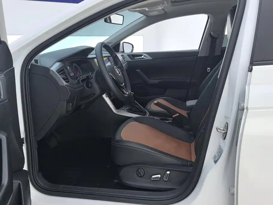 Volkswagen Polo 2019 Plus 1.5L AT