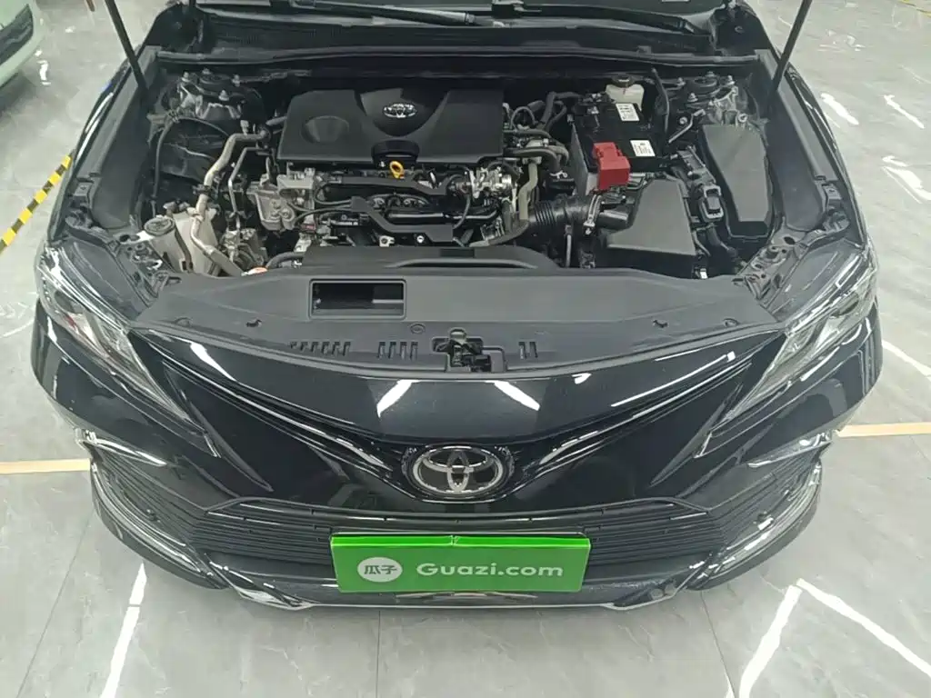 Toyota Camry — миниатюра 20
