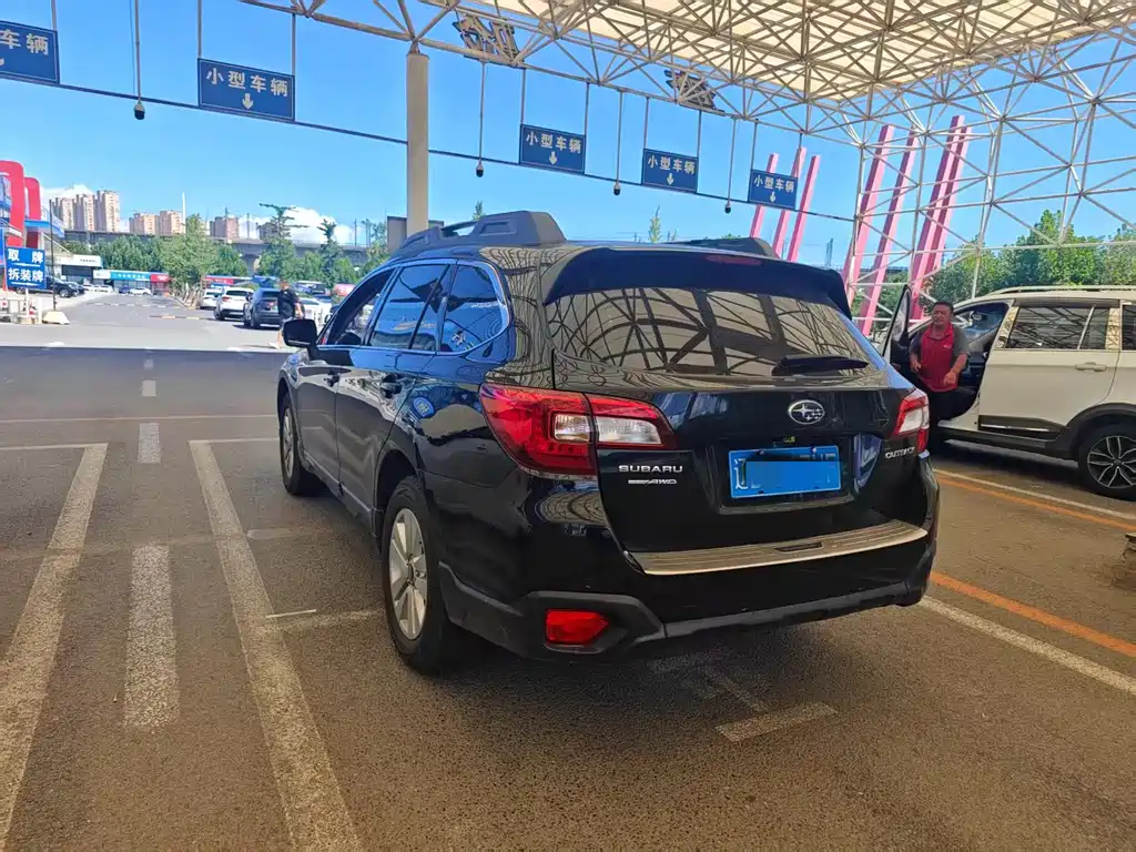Subaru Outback — миниатюра 3