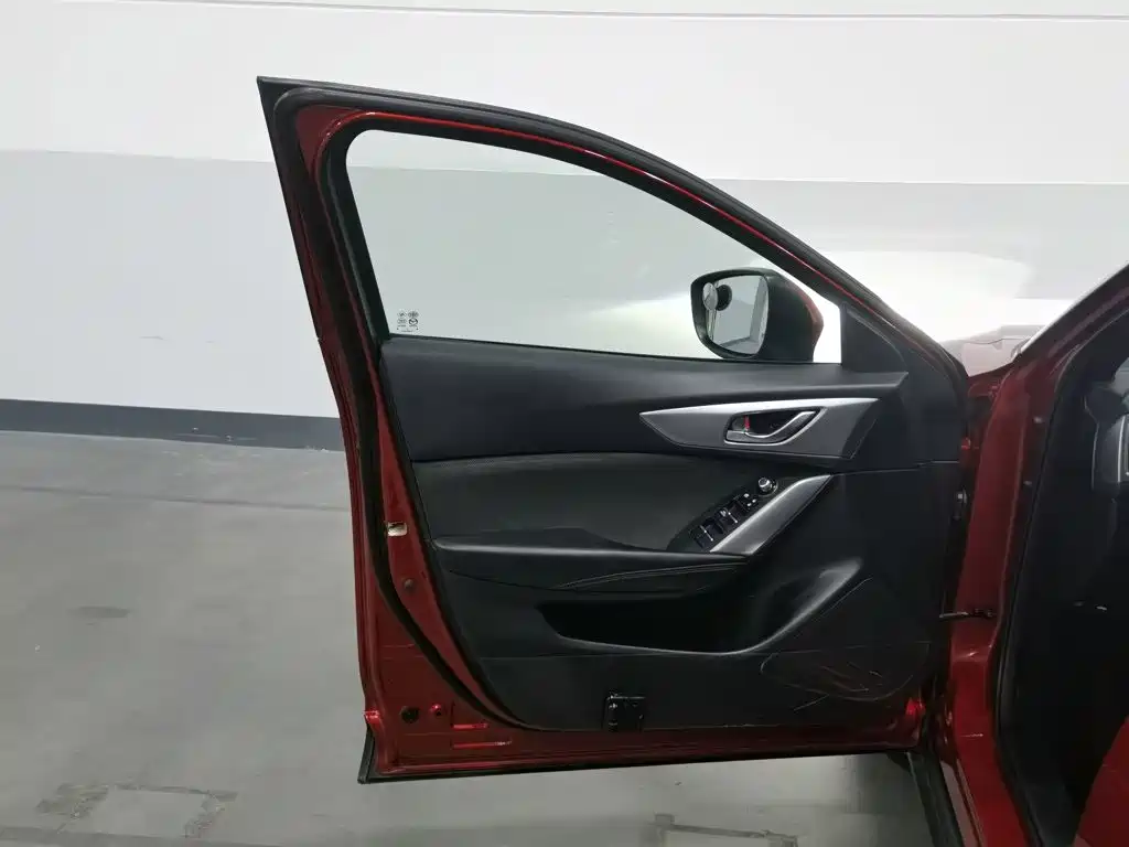 Mazda CX-4 — миниатюра 8