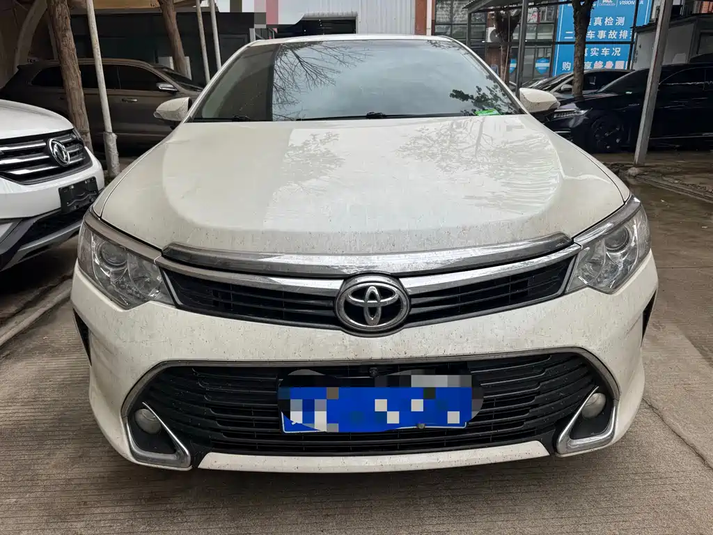 Toyota Camry 2016 2.0G Lead