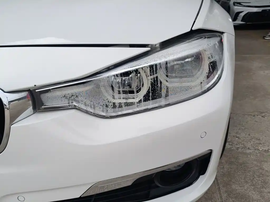 BMW 3 Series — миниатюра 24