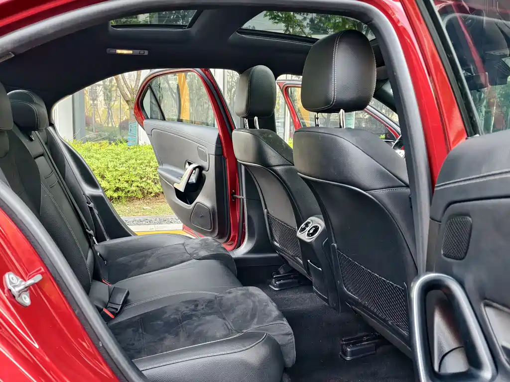 Mercedes-Benz A-Class — миниатюра 37