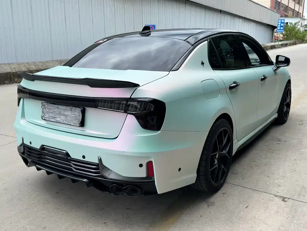 Lynk & Co 03 — миниатюра 9