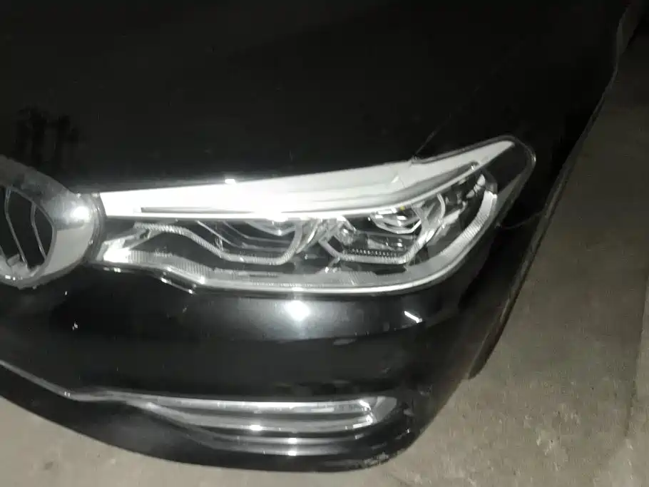 BMW 5 Series — миниатюра 5