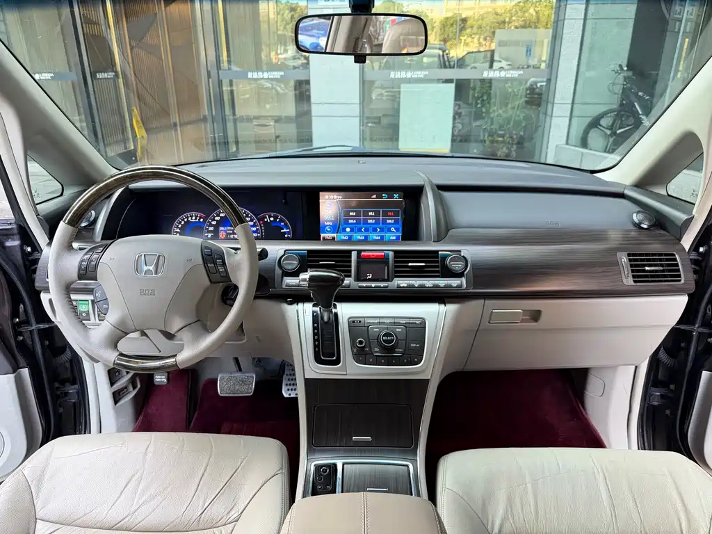 Honda Elysion — миниатюра 10