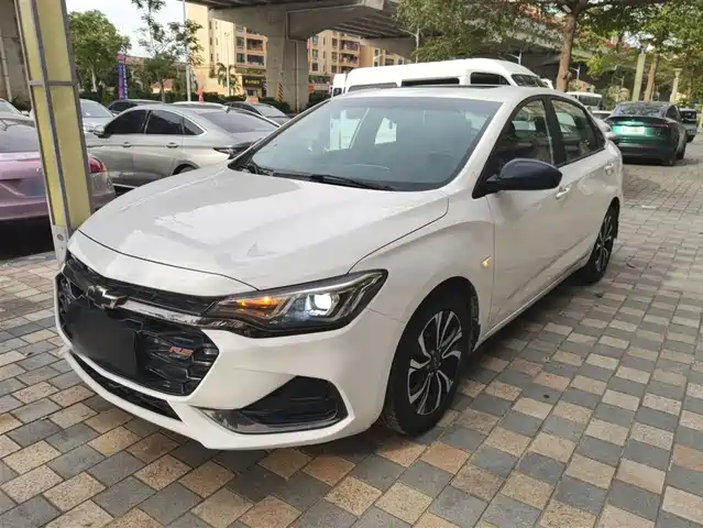 CHEVROLET CRUZE 2019