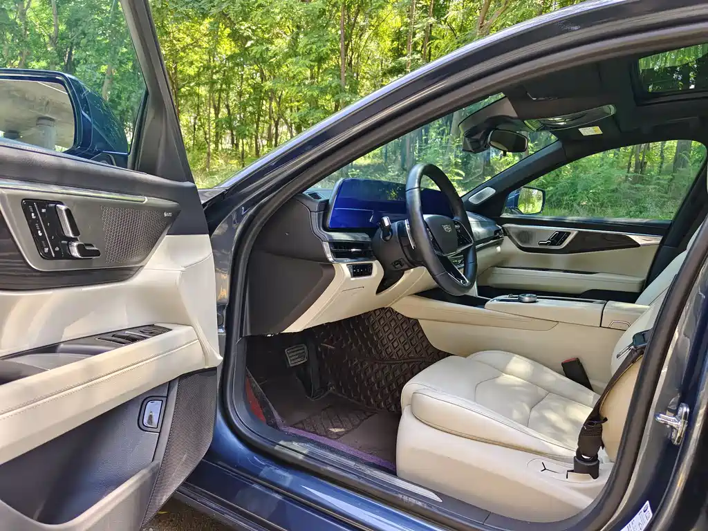 Cadillac CT6 2023 28T Luxury