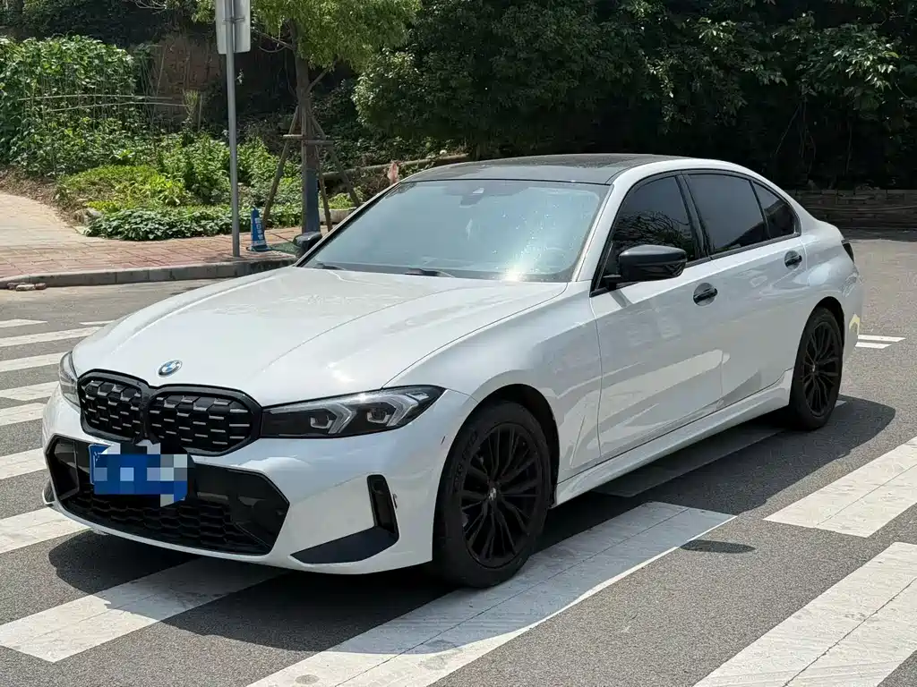 BMW 3 Series 2023