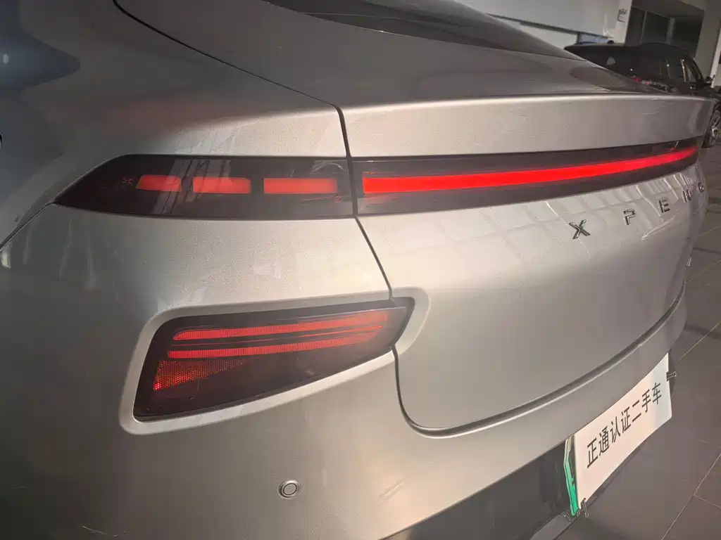 XPeng P7 — миниатюра 8