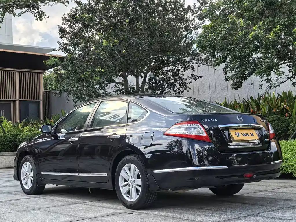 Nissan Teana — миниатюра 9