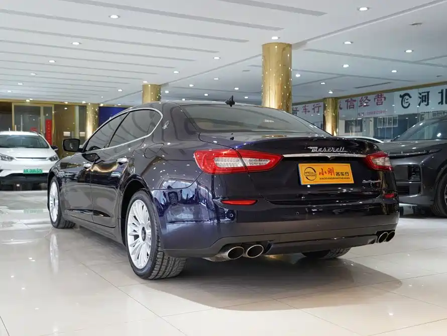 Maserati Quattroporte — миниатюра 16
