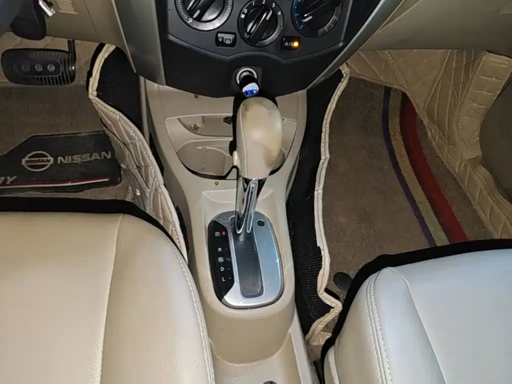 Nissan Livina — миниатюра 14