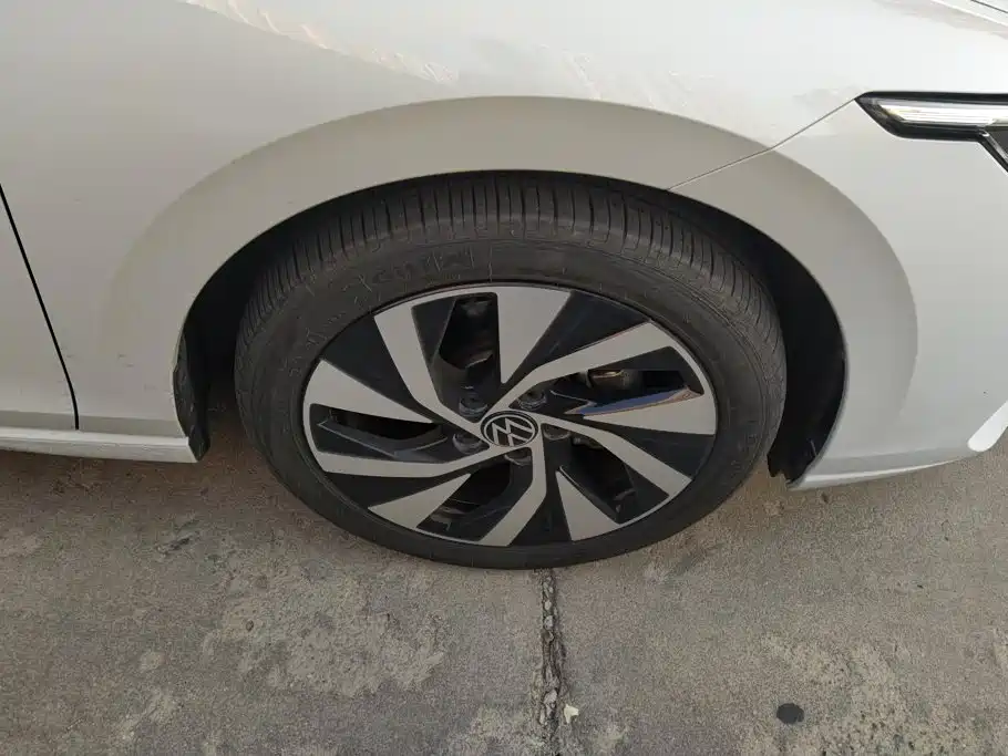 Volkswagen Golf — миниатюра 6
