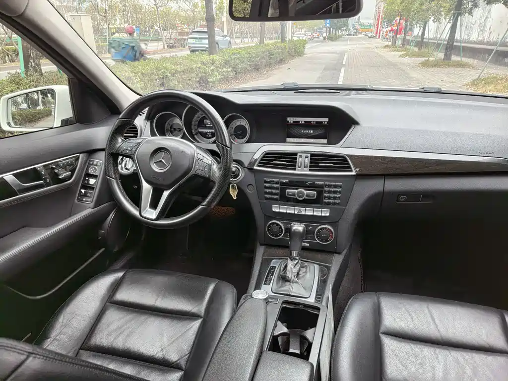 Mercedes-Benz C-Class C 2013 C 260 CGI Fashion