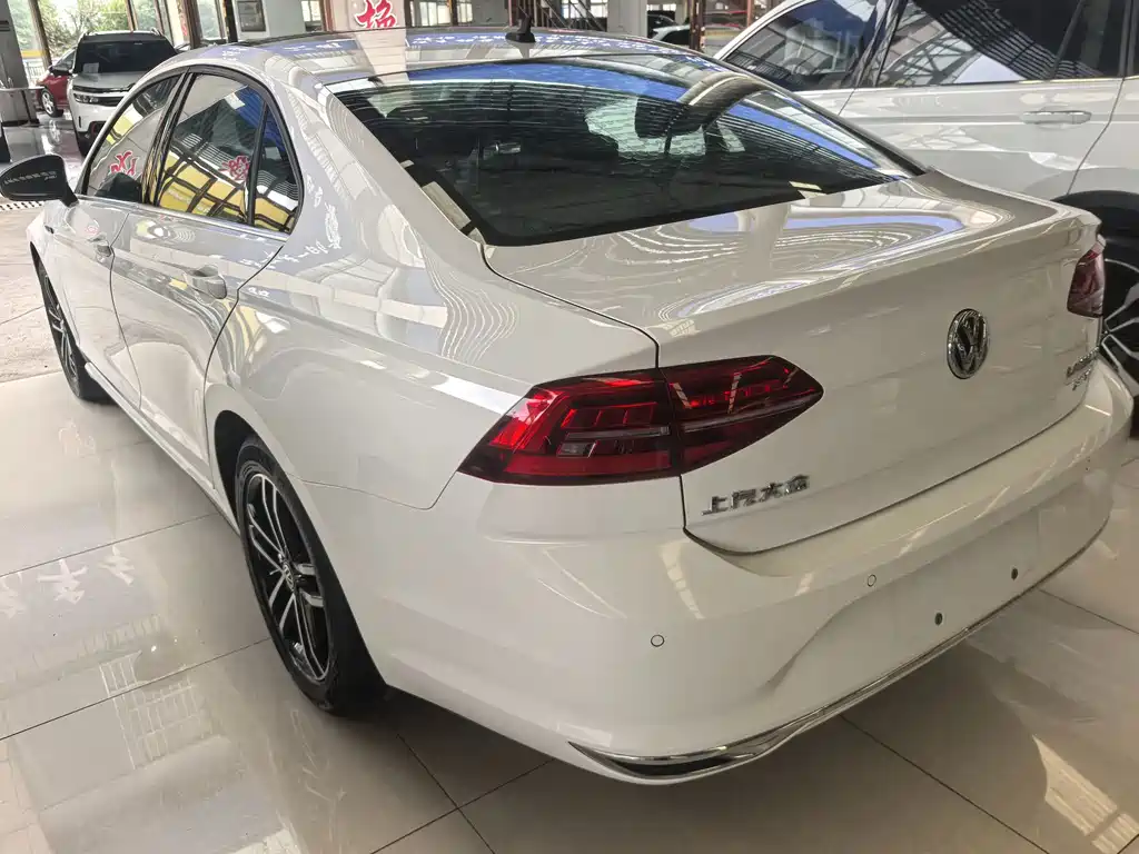 Volkswagen Lamando — миниатюра 12