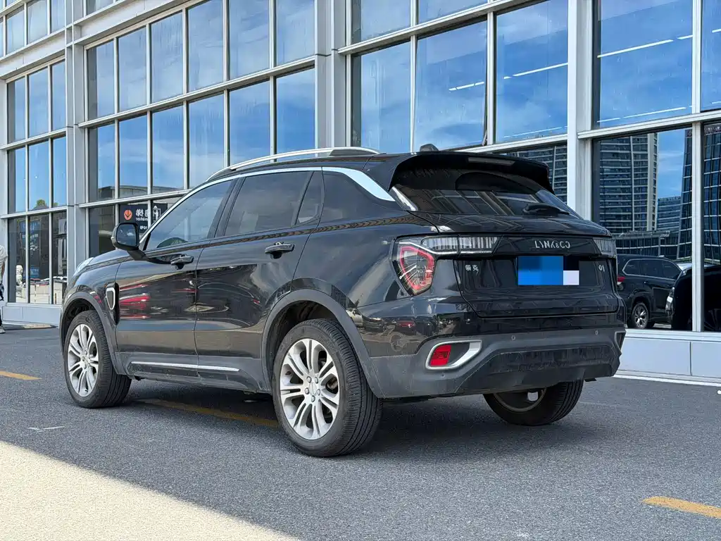Lynk & Co 01 2019 2.0T Pro V