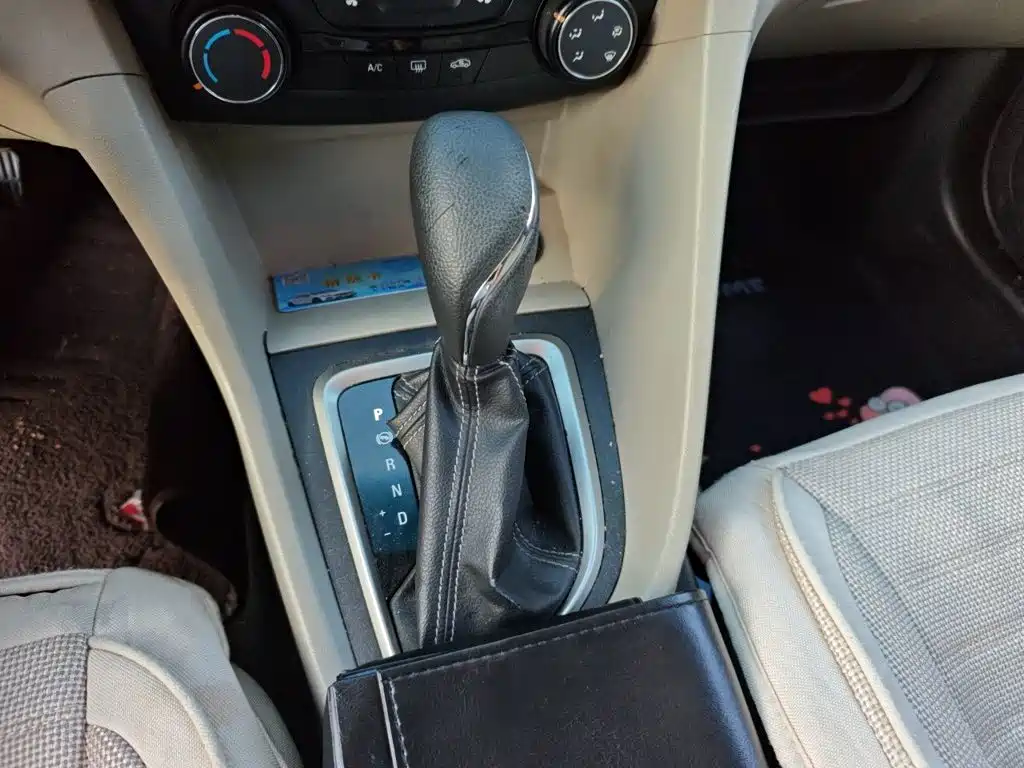 Buick Excelle — миниатюра 15