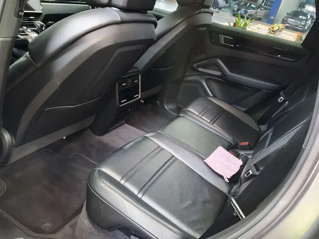 Porsche Cayenne 2019 Cayenne 3.0T