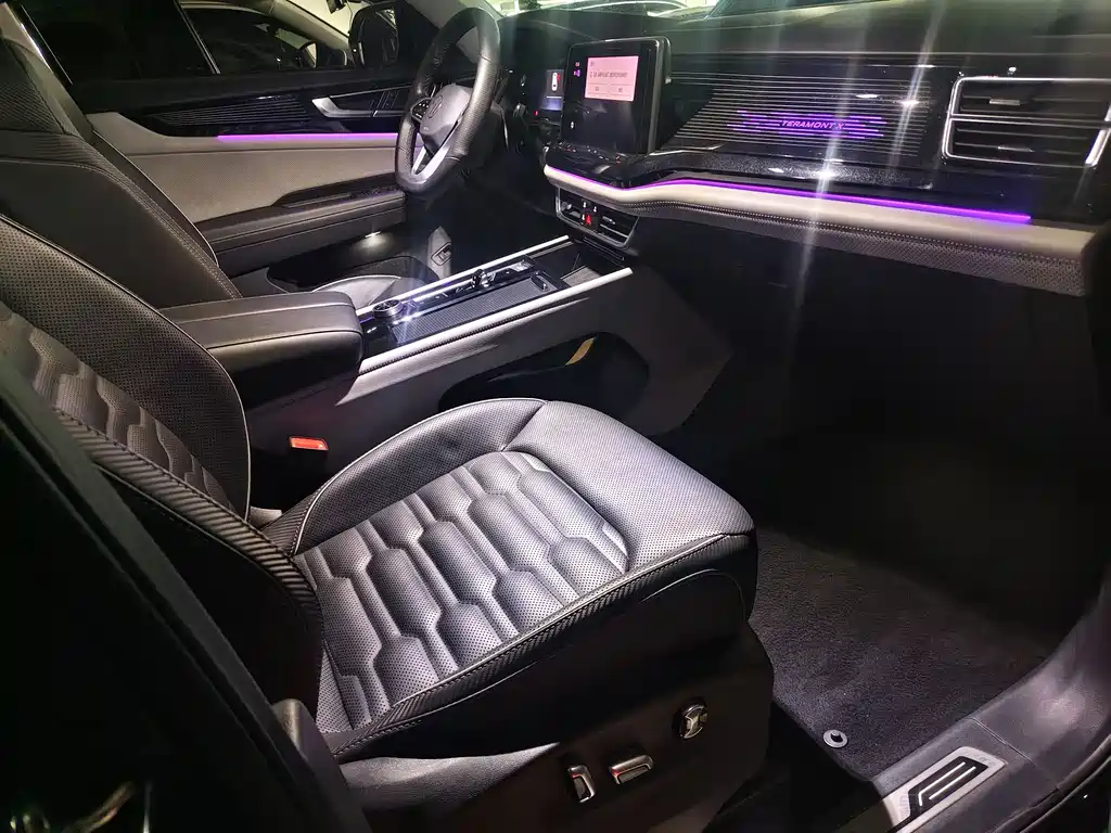 Volkswagen Teramont — миниатюра 11
