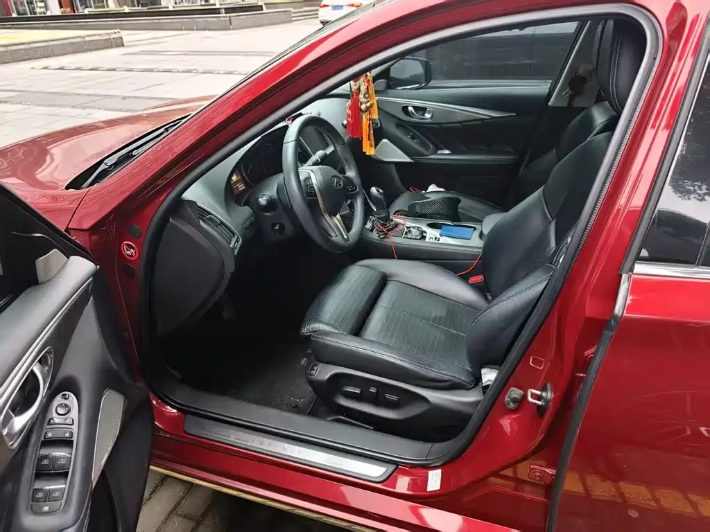 Infiniti Q50L — миниатюра 5