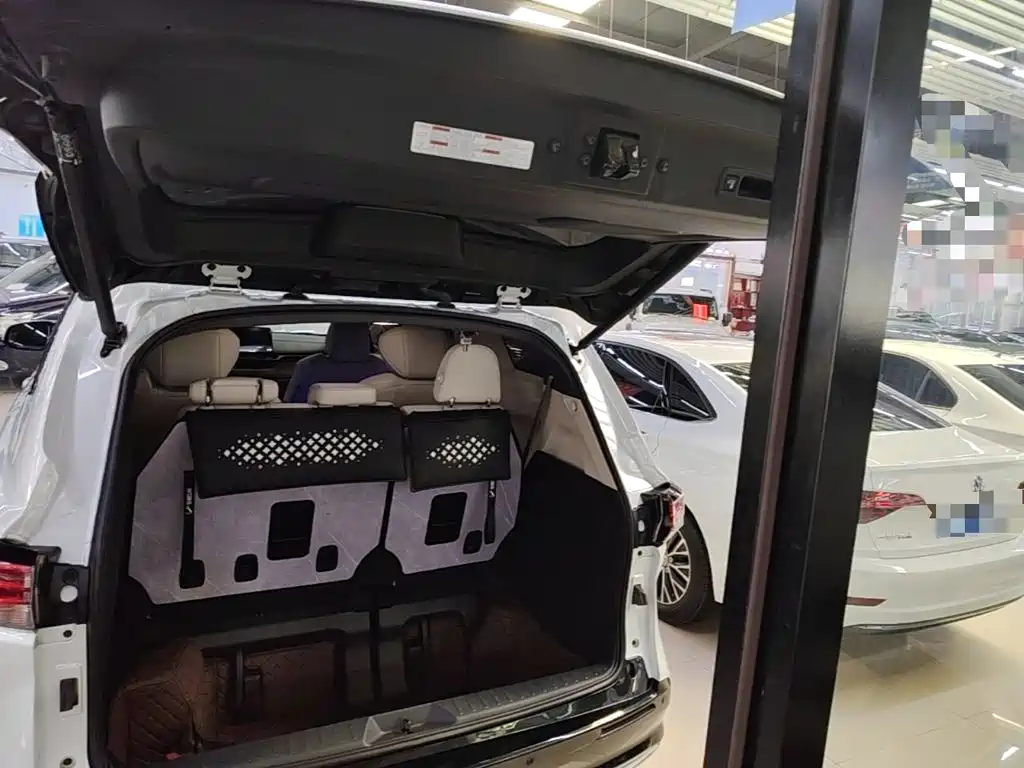 Toyota Sienna — миниатюра 19