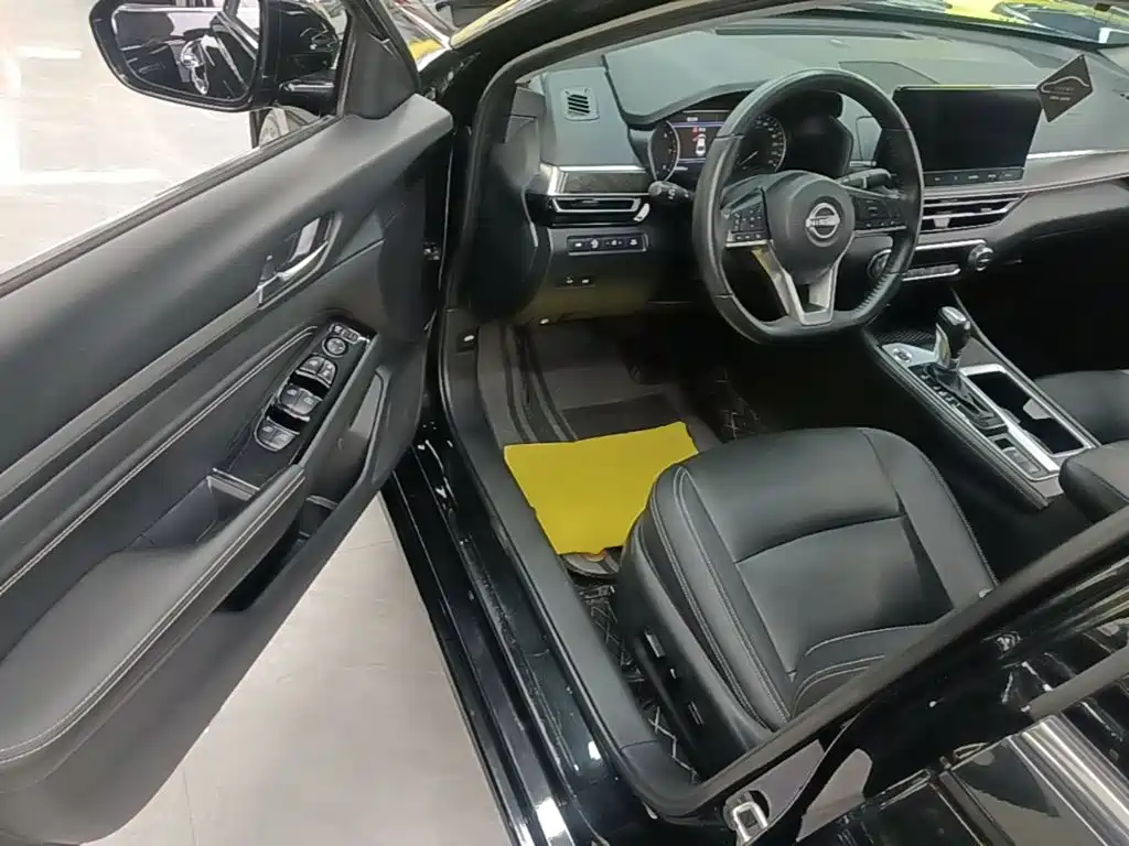 Nissan Teana — миниатюра 16