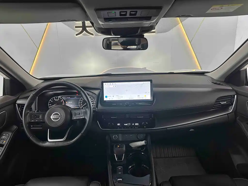 Nissan X-Trail — миниатюра 5