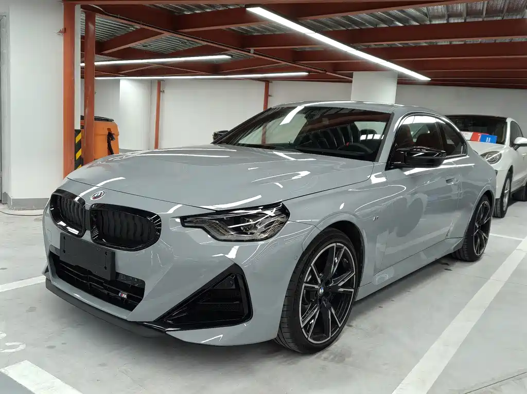 BMW M240I