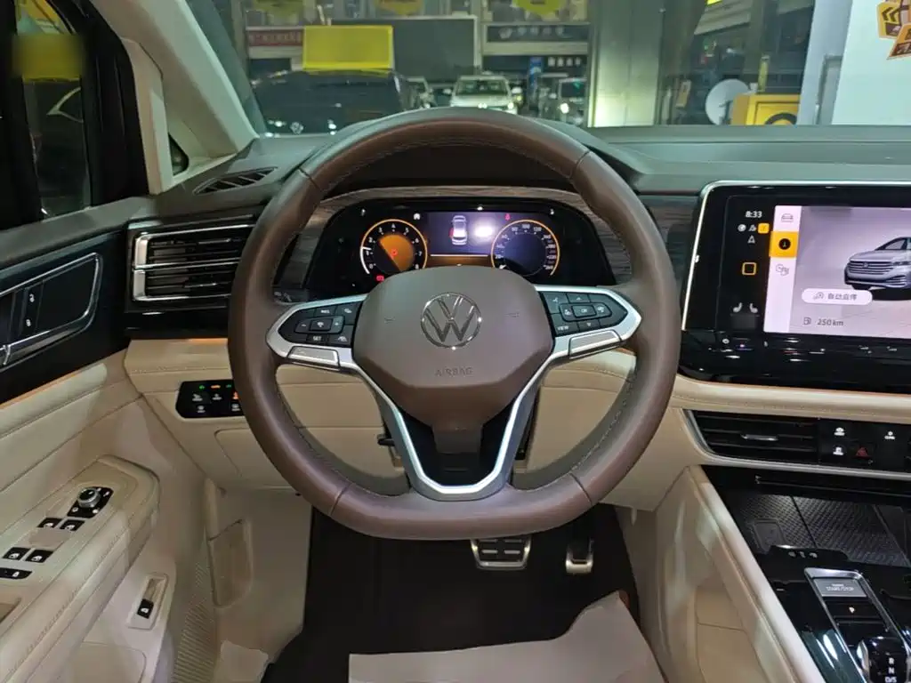 Volkswagen Viloran — миниатюра 11