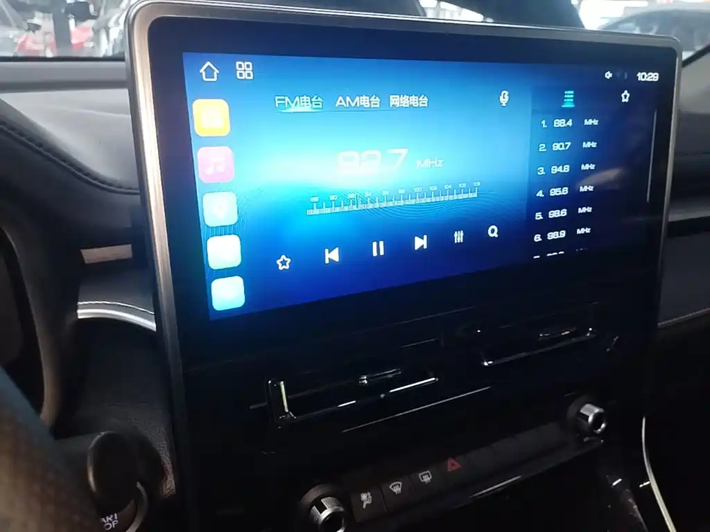 Haval M6 — миниатюра 13
