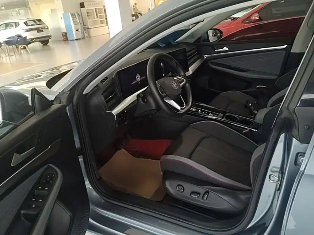 Volkswagen Lamando — миниатюра 21
