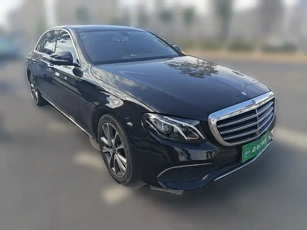 Mercedes-Benz E-Class — миниатюра 24