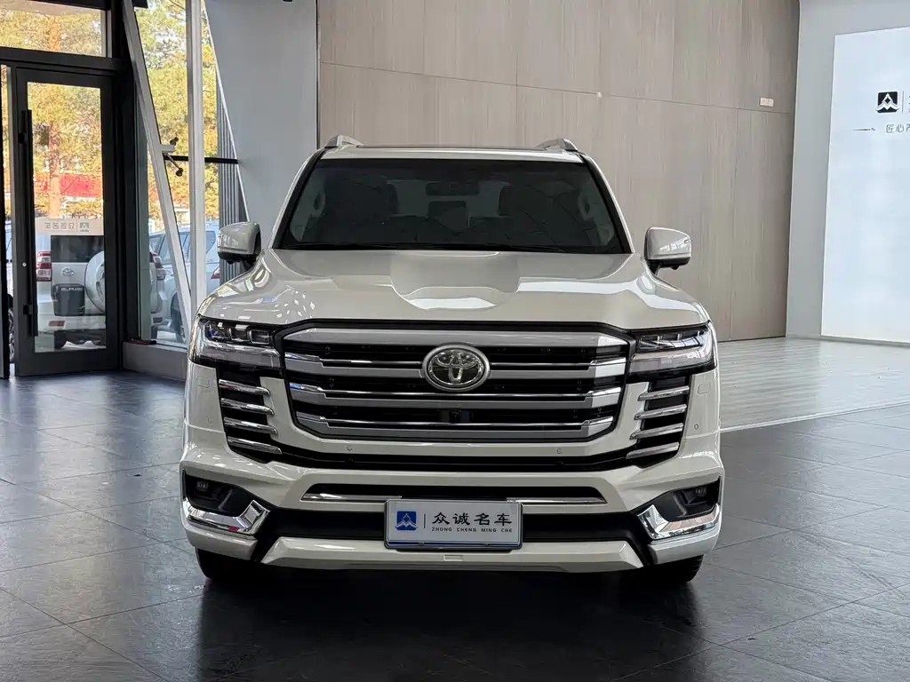 Toyota Land Cruiser — миниатюра 2