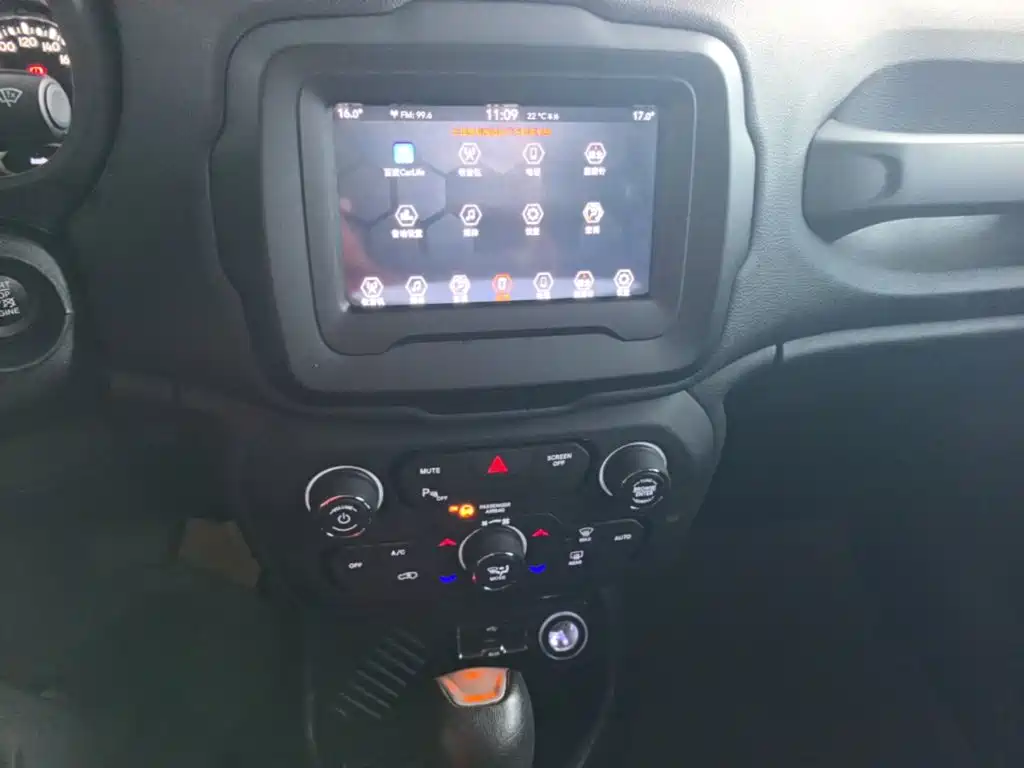 Jeep Renegade — миниатюра 13