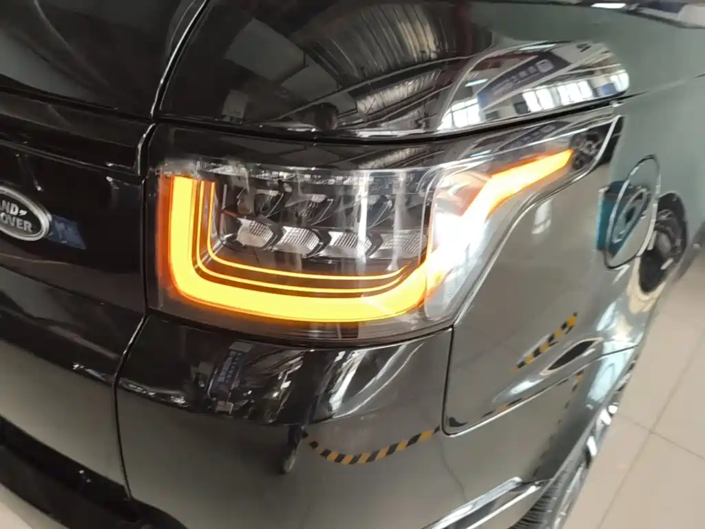 Land Rover Sport — миниатюра 8