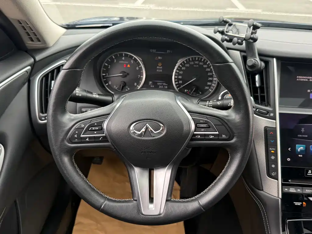 Infiniti Q50L — миниатюра 10