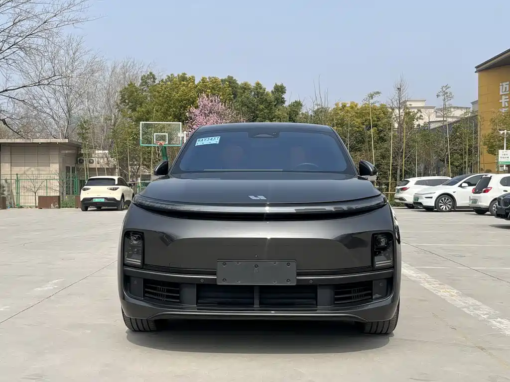 Li Auto IDEAL L8