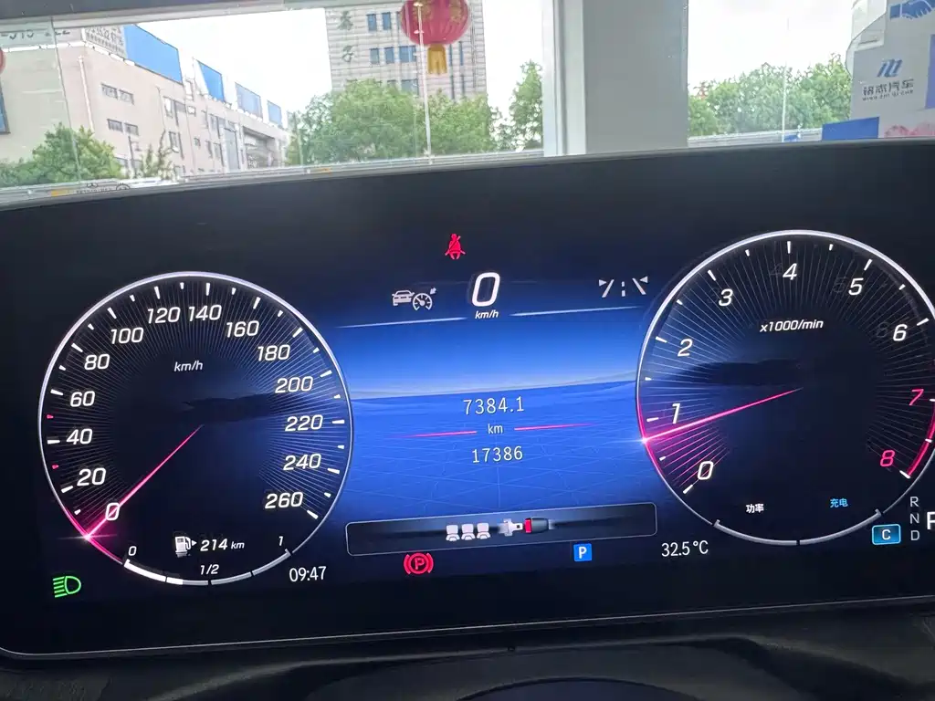 Mercedes-Benz C-Class — миниатюра 14