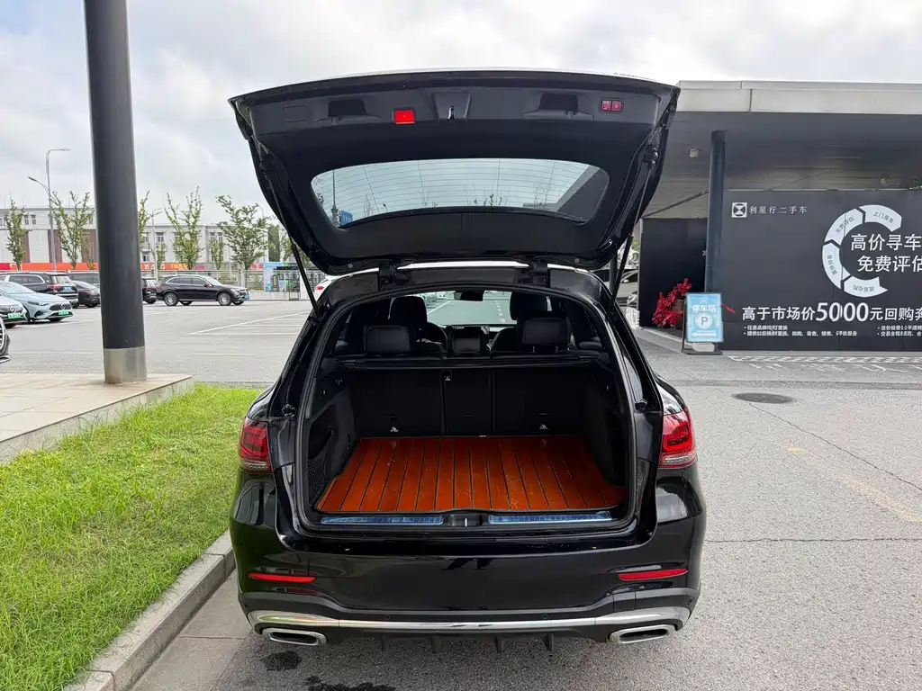 Mercedes-Benz GLC — миниатюра 9