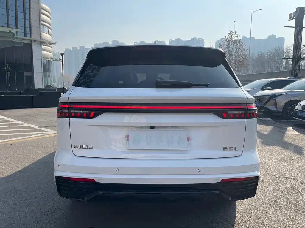 GEELY AUTOMOBILE XINGYUE L