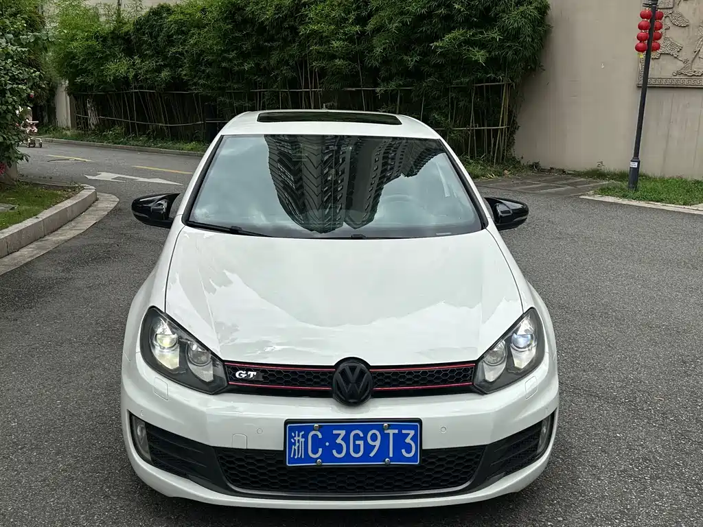 Volkswagen Golf GTI GTI 2011 2.0TSI GTI