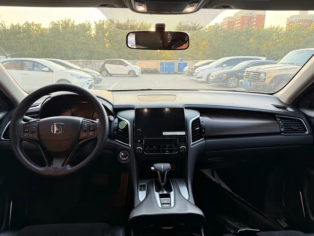 Honda Avancier — миниатюра 4