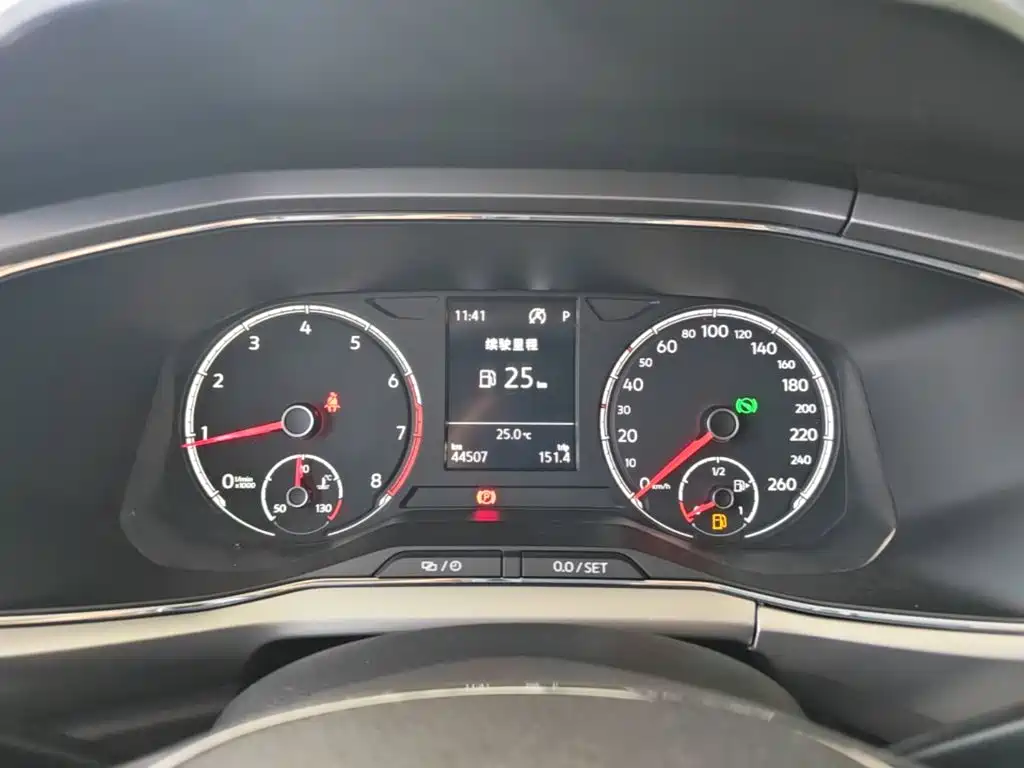 Volkswagen T-Cross — миниатюра 12