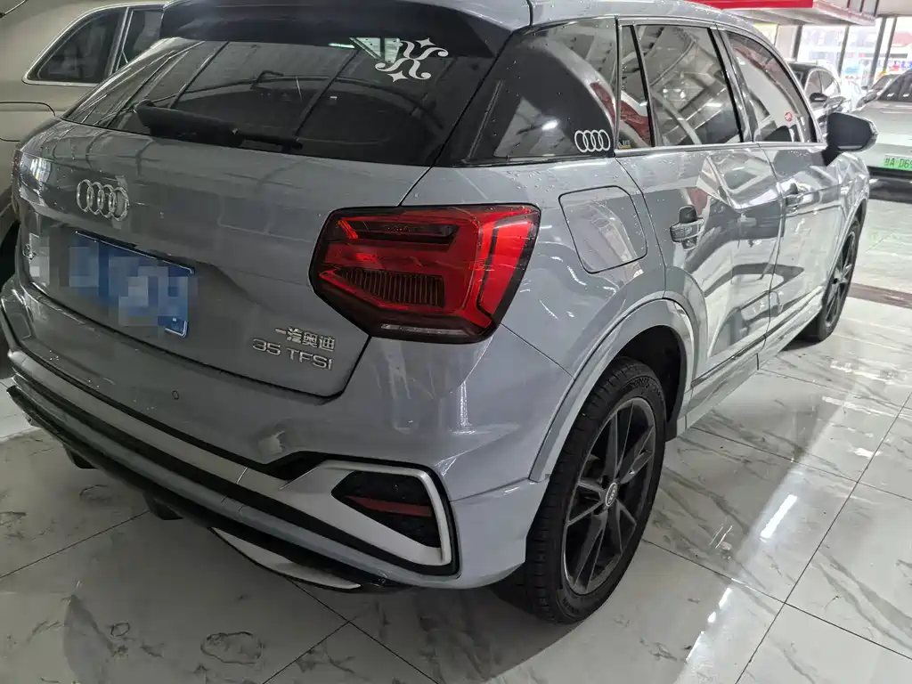 Audi Q2L — миниатюра 6