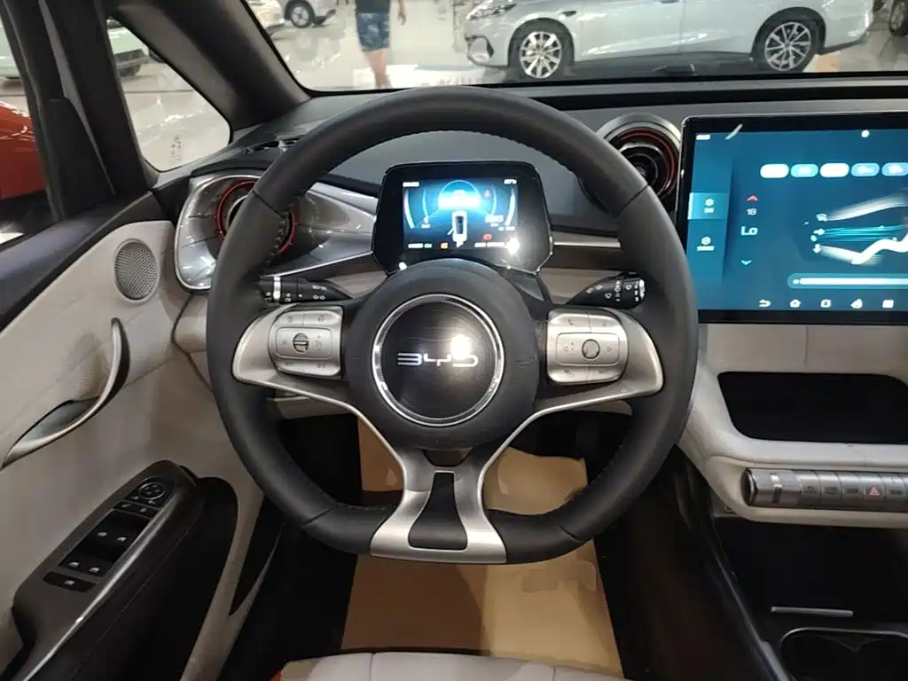 BYD Dolphin — миниатюра 11