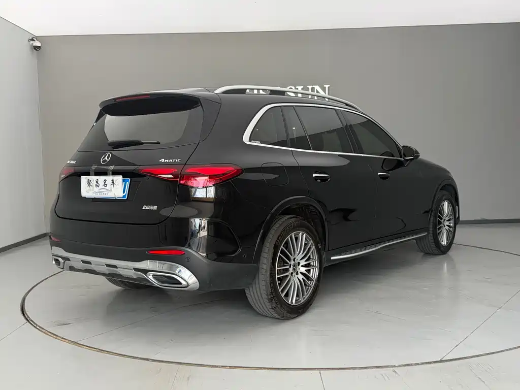 Mercedes-Benz GLC 2024 GLC 300 L 4MATIC 5 мест