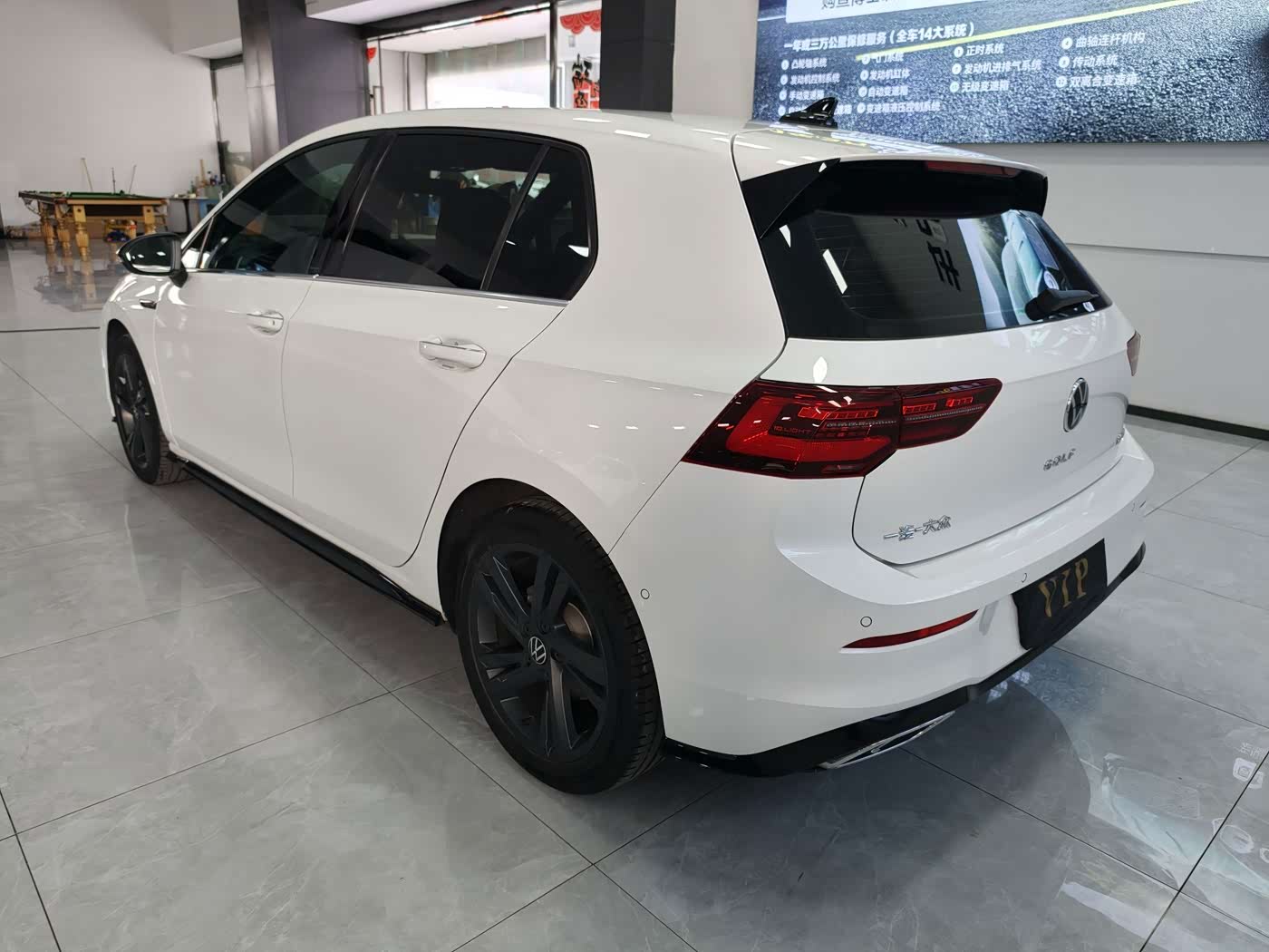 Volkswagen Golf 1.4 л 2022 г. Белый, пробег 34100 км