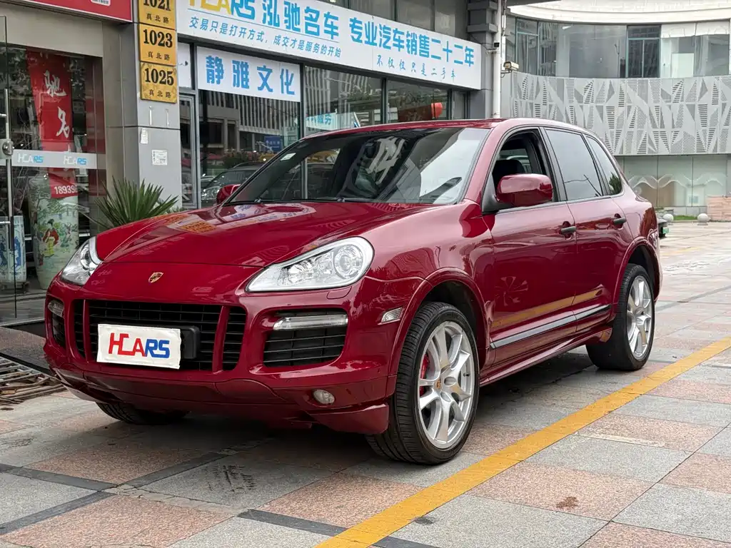 Porsche Cayenne — миниатюра 13